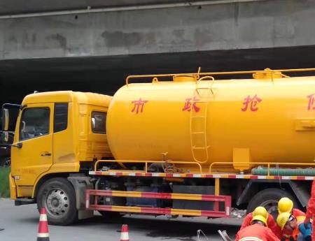 化粪池清理公司为您分享化粪池的清理步骤